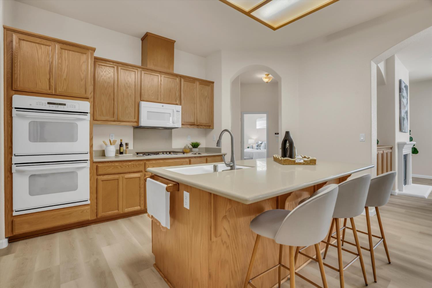 1678 Calhoun Ave, Ripon, CA 95366