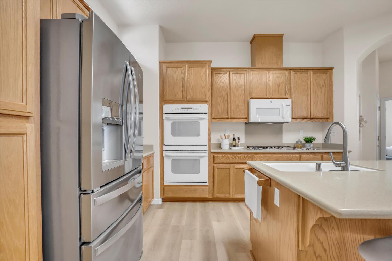 1678 Calhoun Ave, Ripon, CA 95366