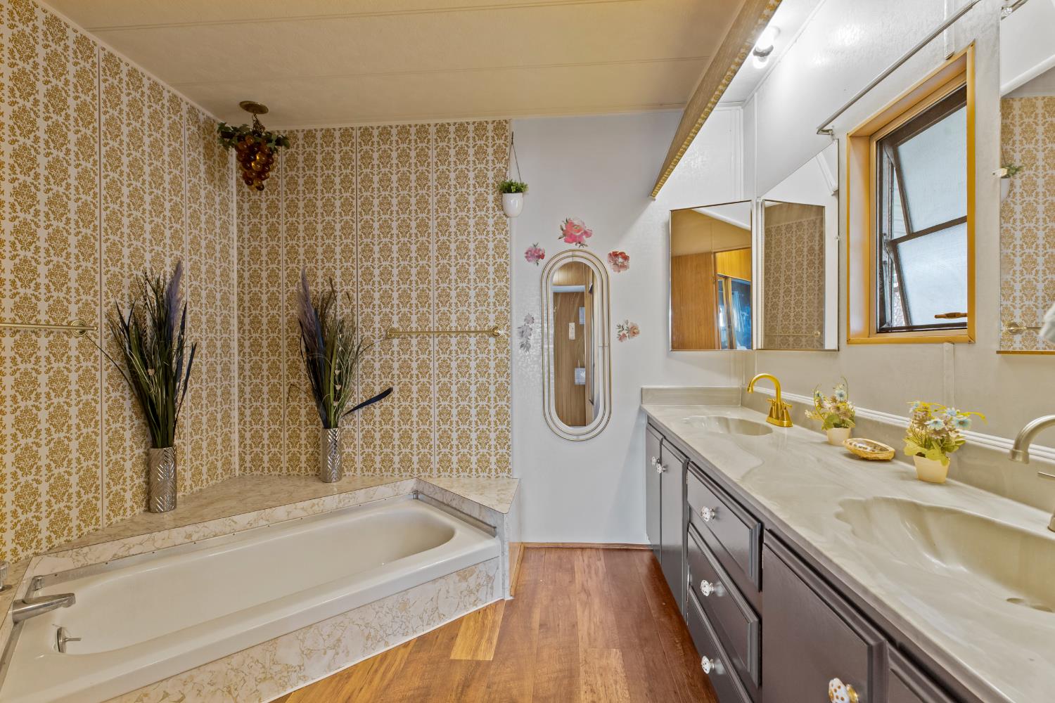 2845 E Hatch Rd #68, Modesto, CA 95351