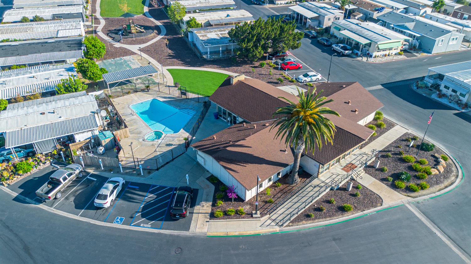 2845 E Hatch Rd #68, Modesto, CA 95351