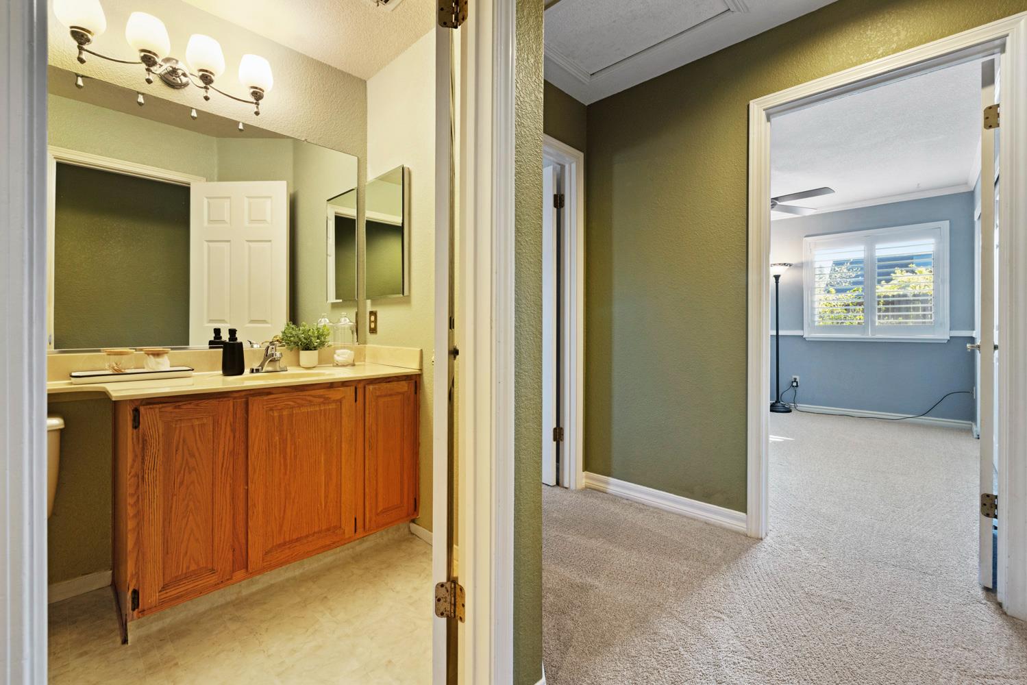 11317 Wild Oak Dr, Oakdale, CA 95361