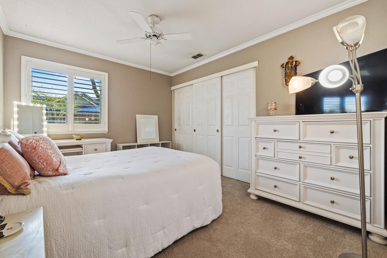 11317 Wild Oak Dr, Oakdale, CA 95361