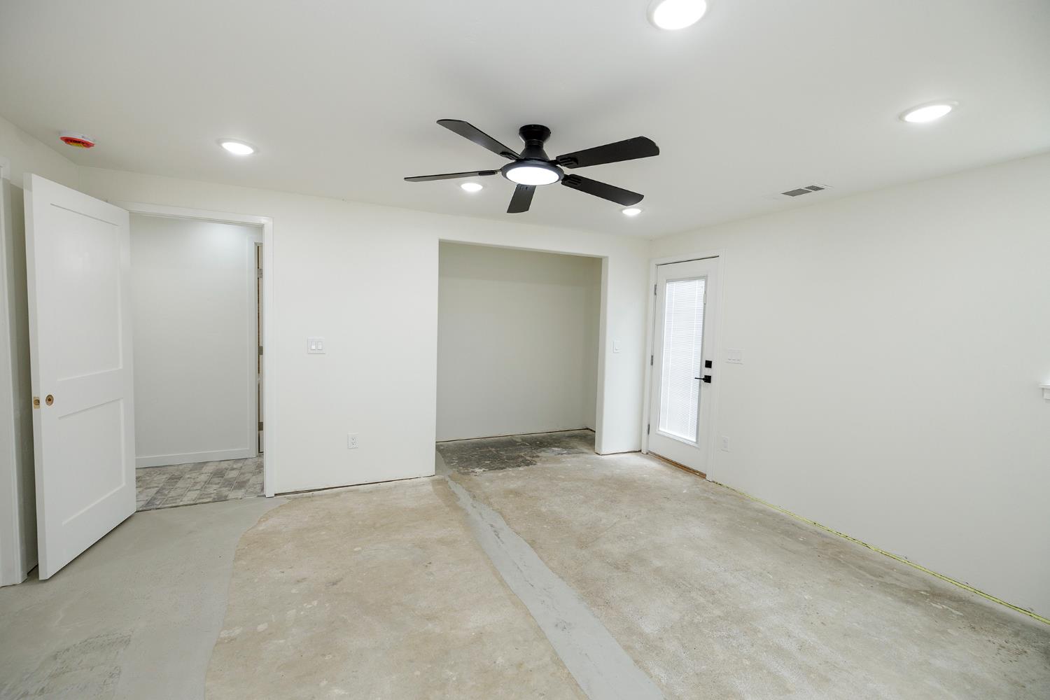 1342 Hickman Rd, Hickman, CA 95323