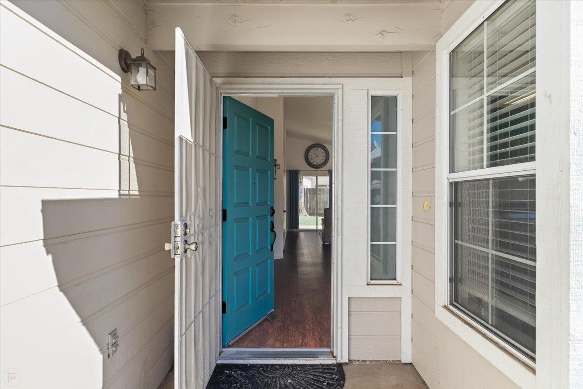 3805 Ellenboro Ave, Modesto, CA 95357