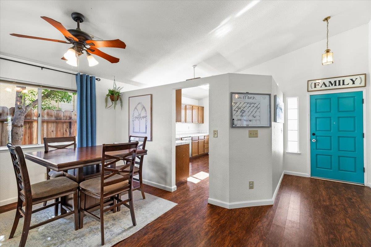 3805 Ellenboro Ave, Modesto, CA 95357