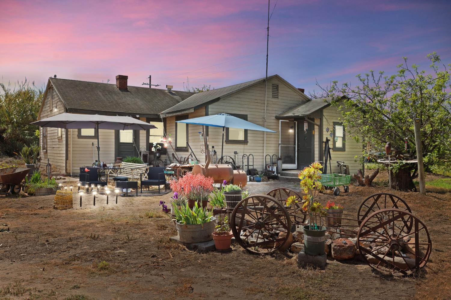 21398 Oleander Ave, Manteca, CA 95337