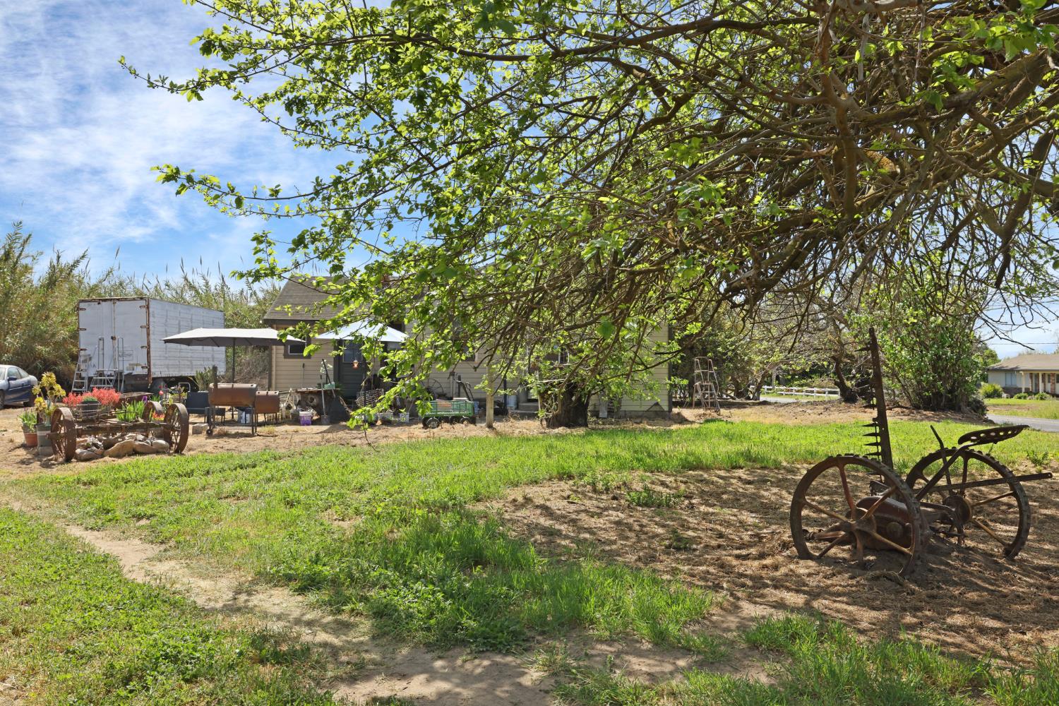 21398 Oleander Ave, Manteca, CA 95337