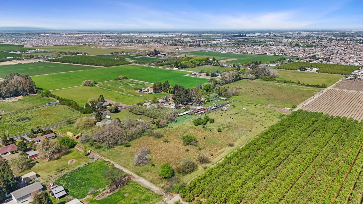 21398 Oleander Ave, Manteca, CA 95337