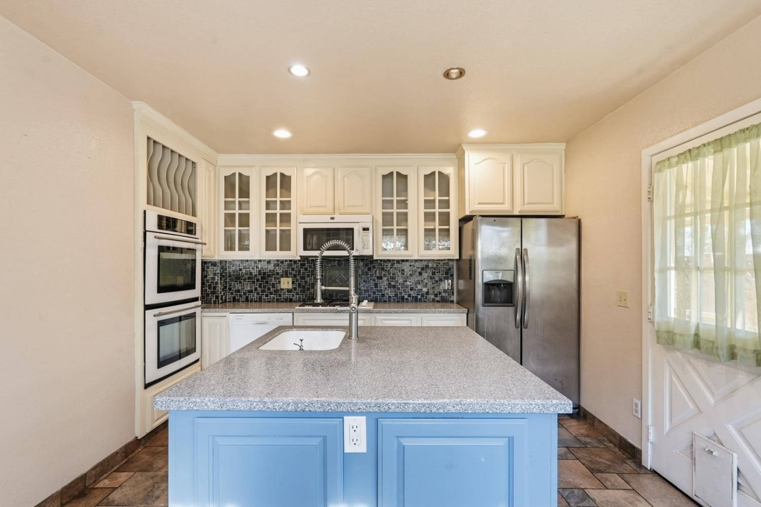 400 Monterey Ave, Chowchilla, CA 93610