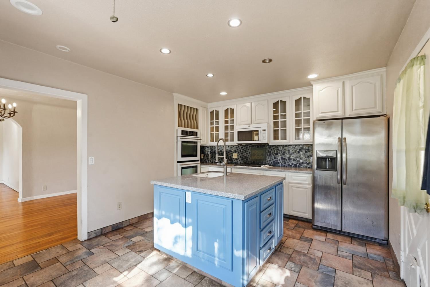 400 Monterey Ave, Chowchilla, CA 93610