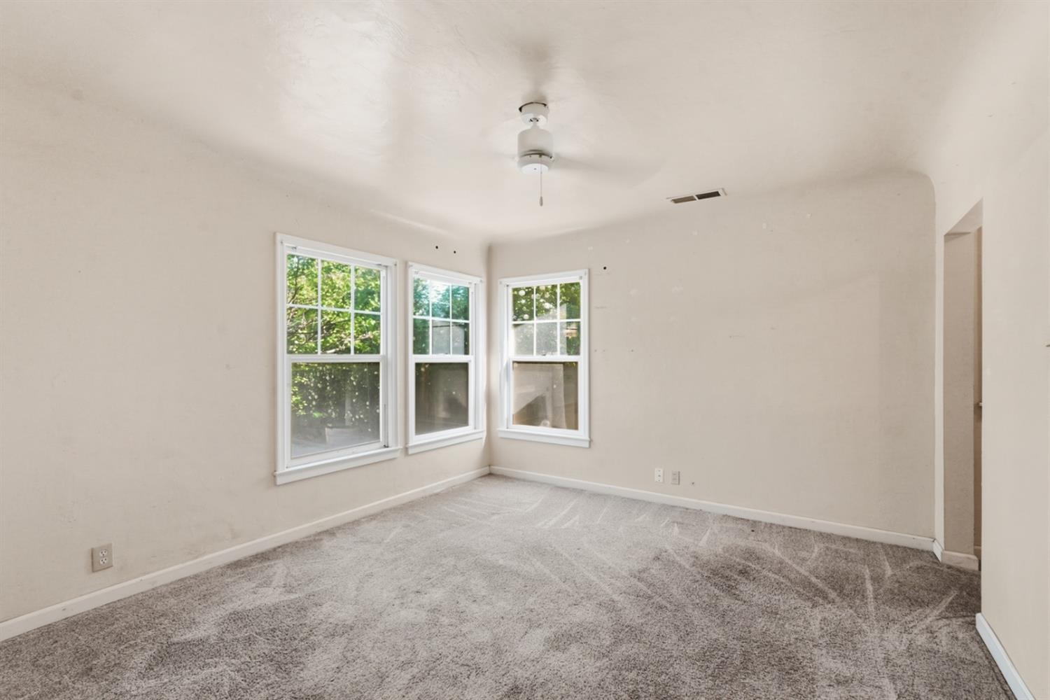 400 Monterey Ave, Chowchilla, CA 93610