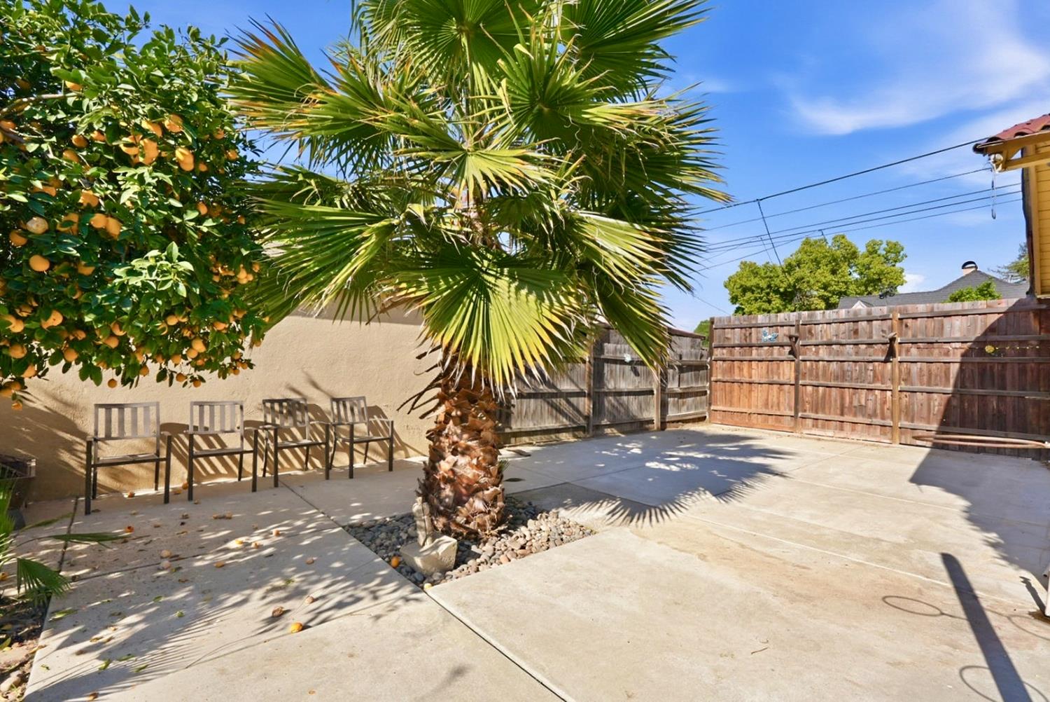 400 Monterey Ave, Chowchilla, CA 93610