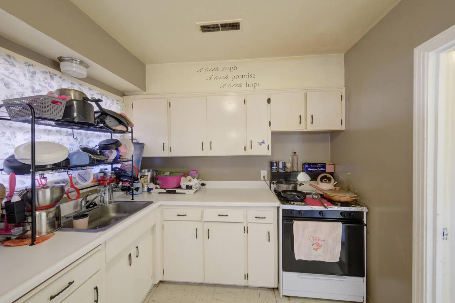 2250 ORCHARD, Merced, CA 95340