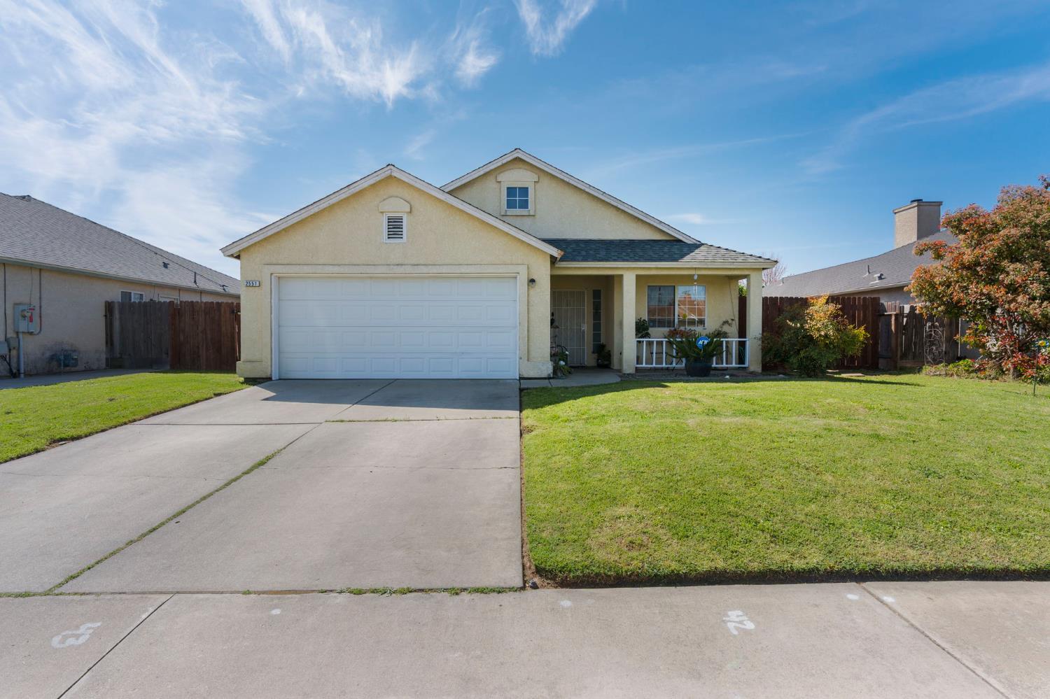 2551 7th St, Atwater, CA 95301