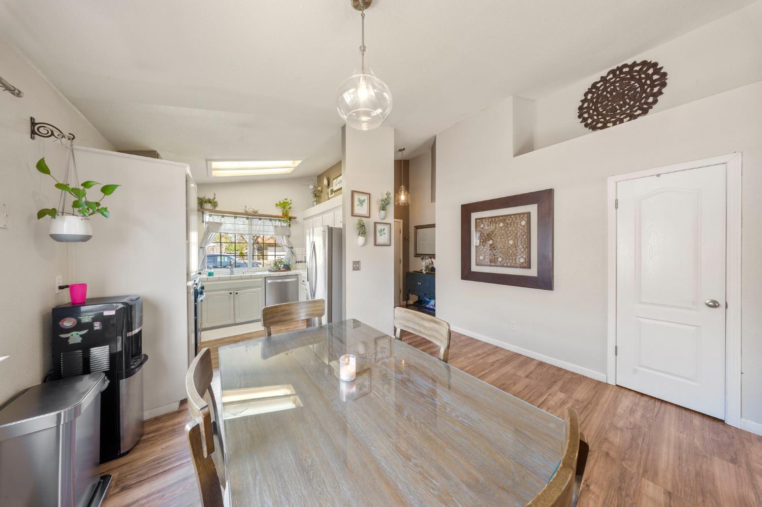 2551 7th St, Atwater, CA 95301