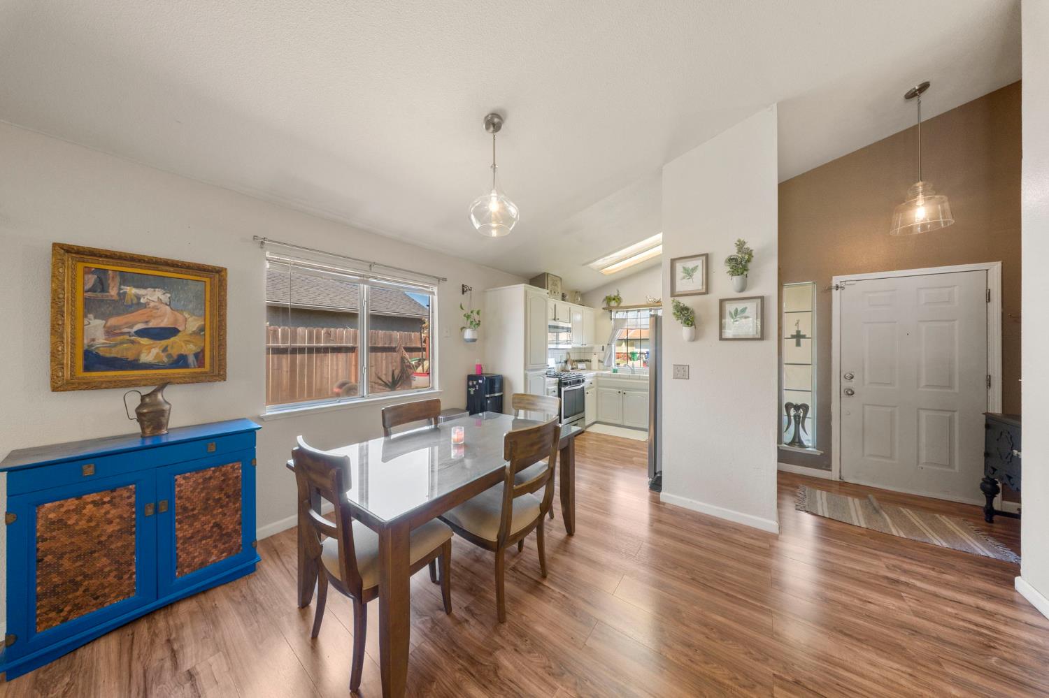 2551 7th St, Atwater, CA 95301