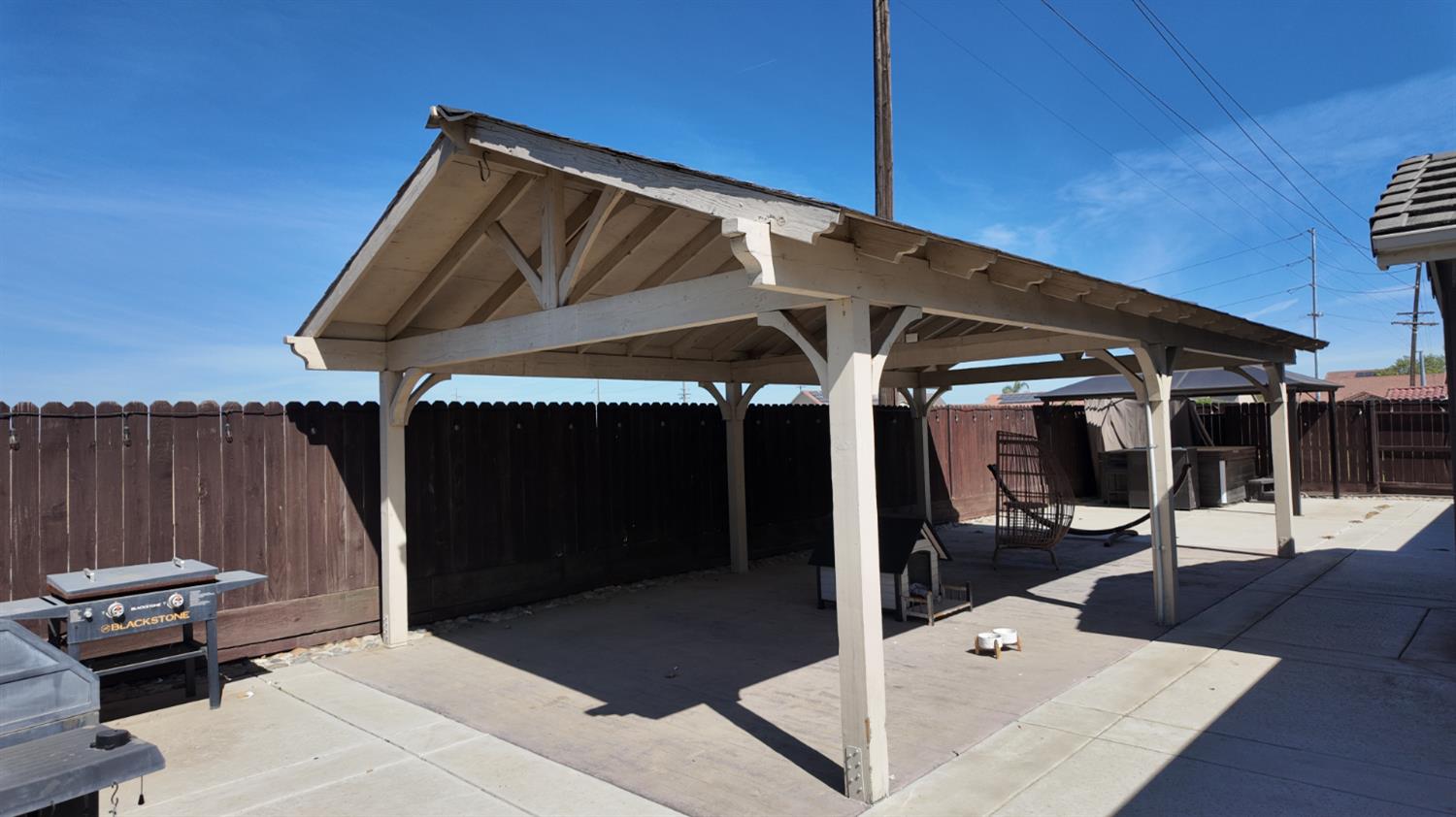 1029 Chenin Blanc St, Los Banos, CA 93635