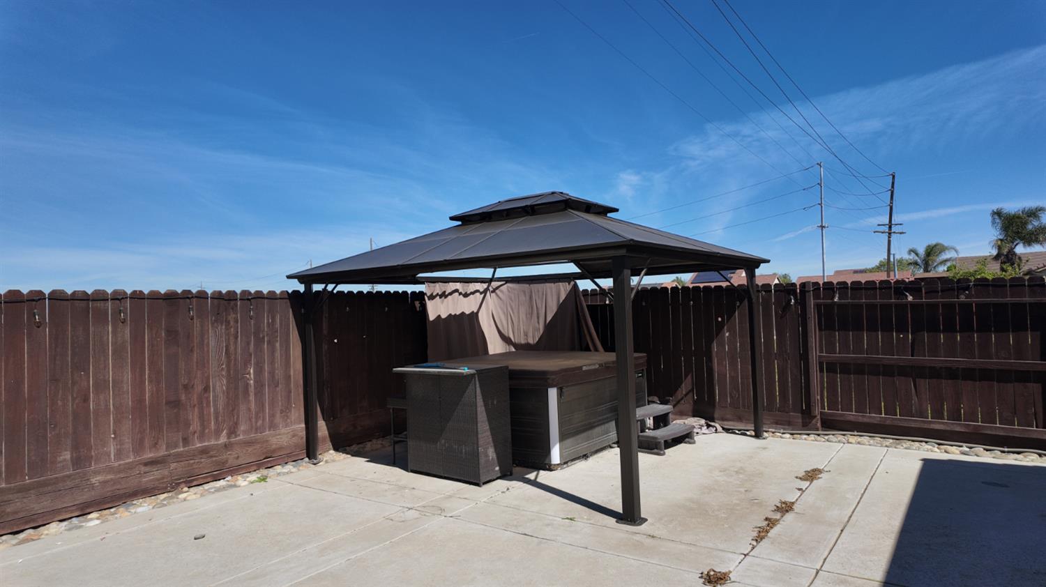 1029 Chenin Blanc St, Los Banos, CA 93635