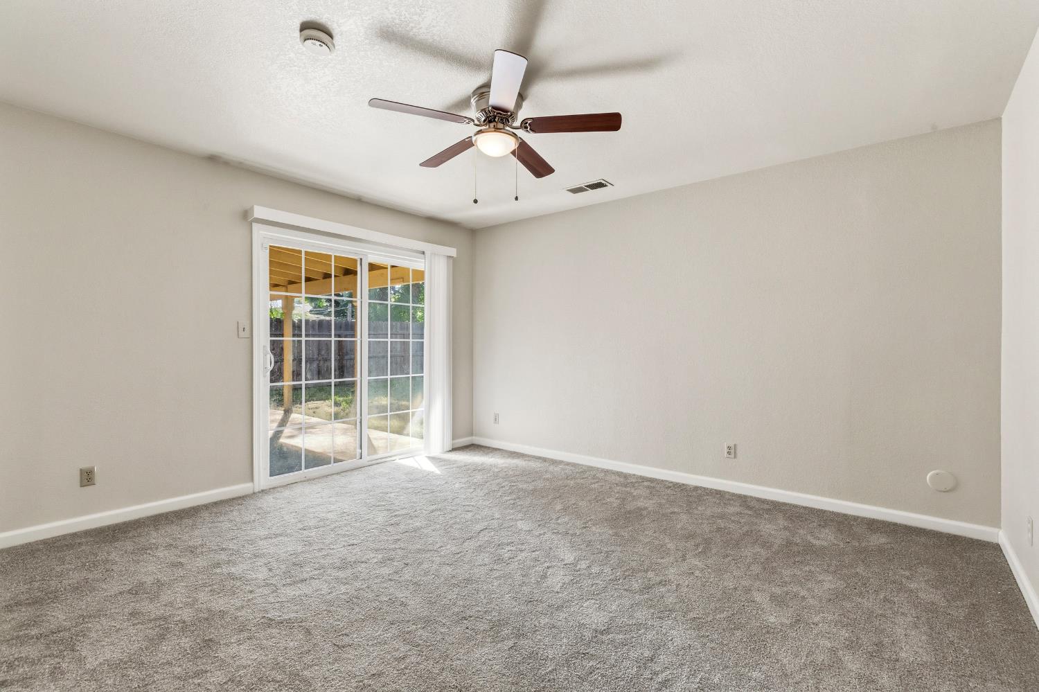 2812 Roswell Way, Ceres, CA 95307