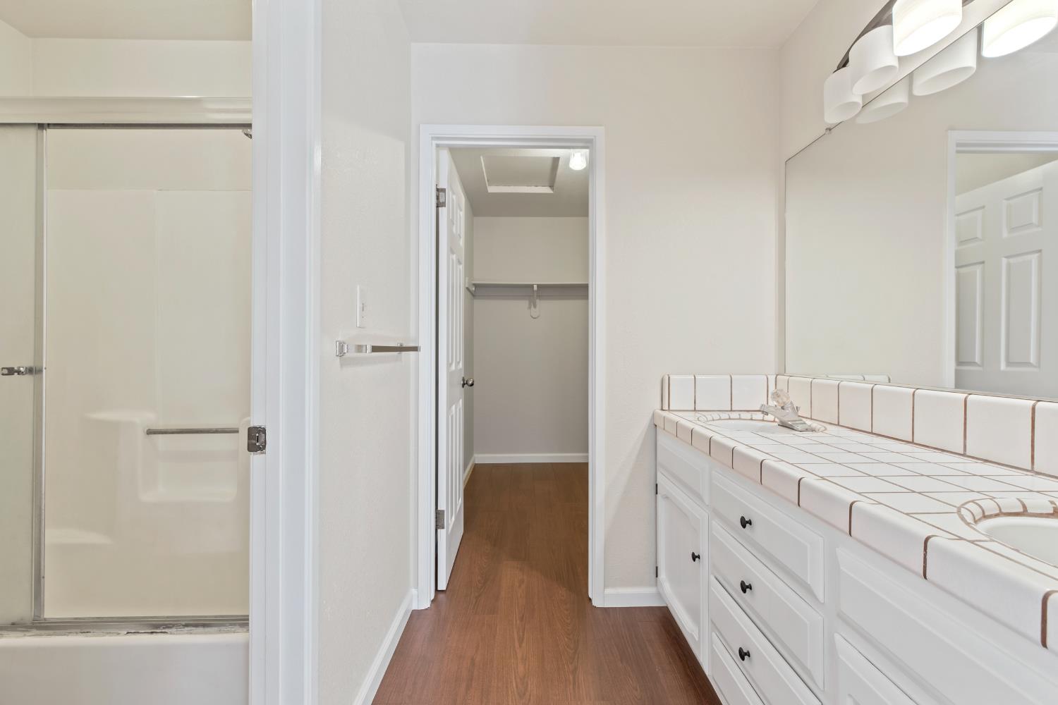 2812 Roswell Way, Ceres, CA 95307