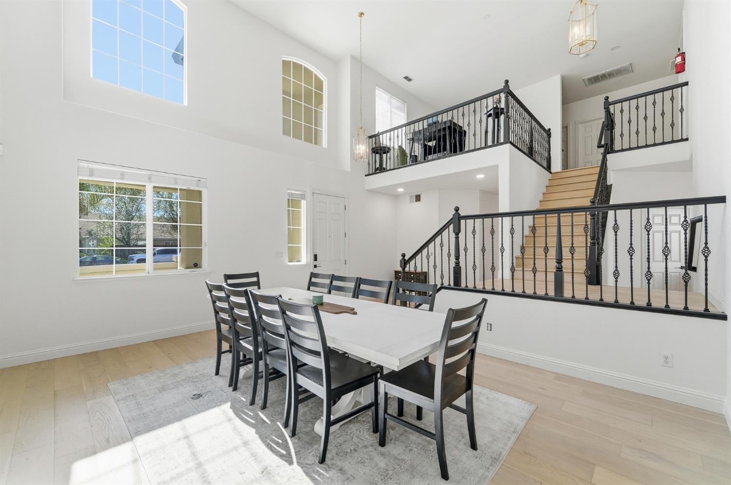 3417 Hillglen Ave, Modesto, CA 95355