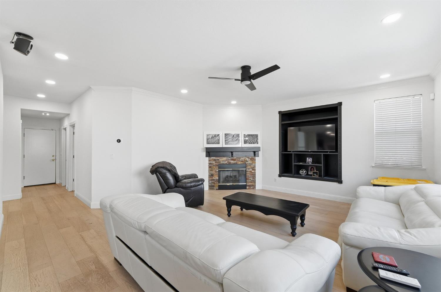 3417 Hillglen Ave, Modesto, CA 95355