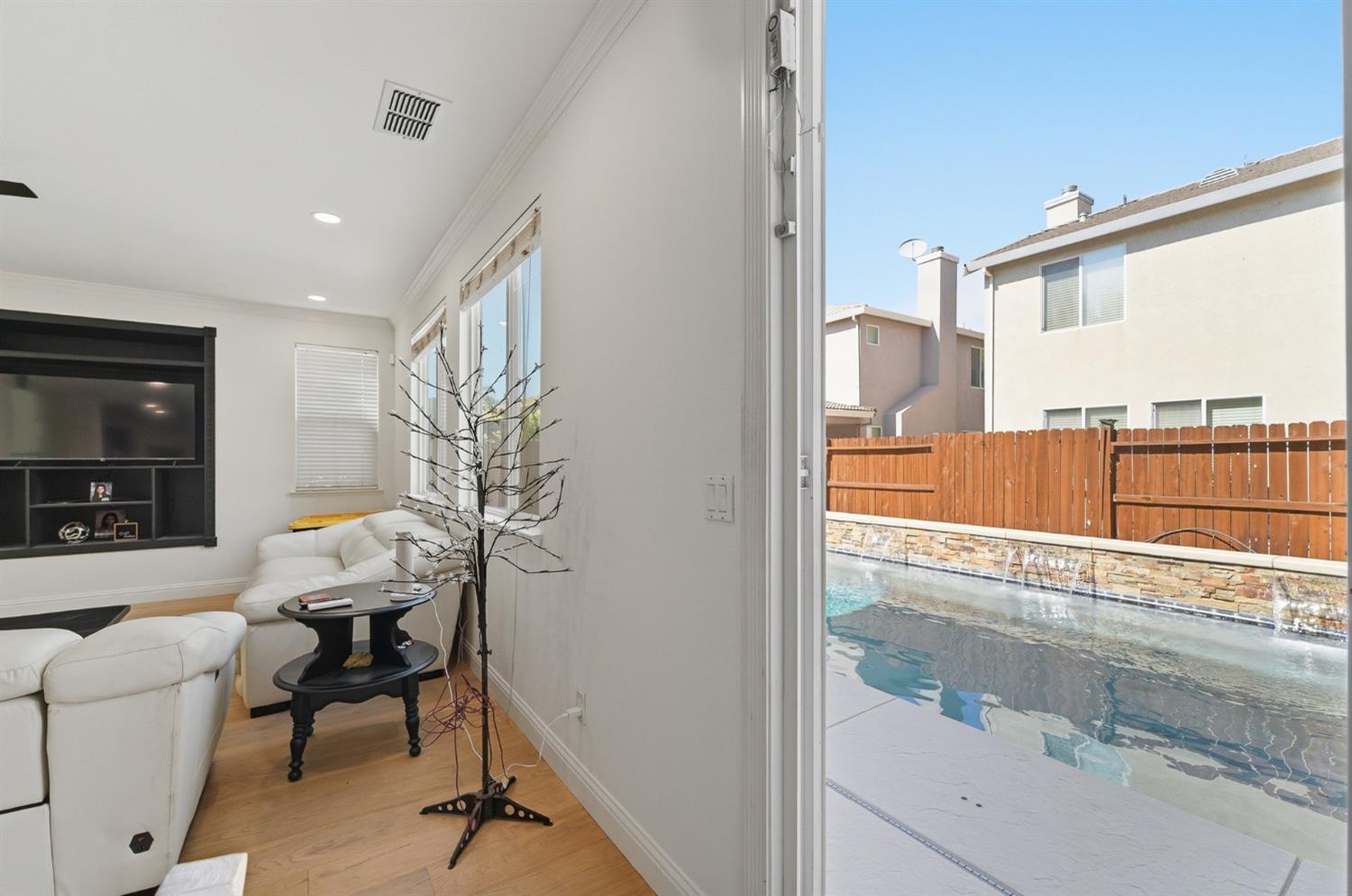 3417 Hillglen Ave, Modesto, CA 95355