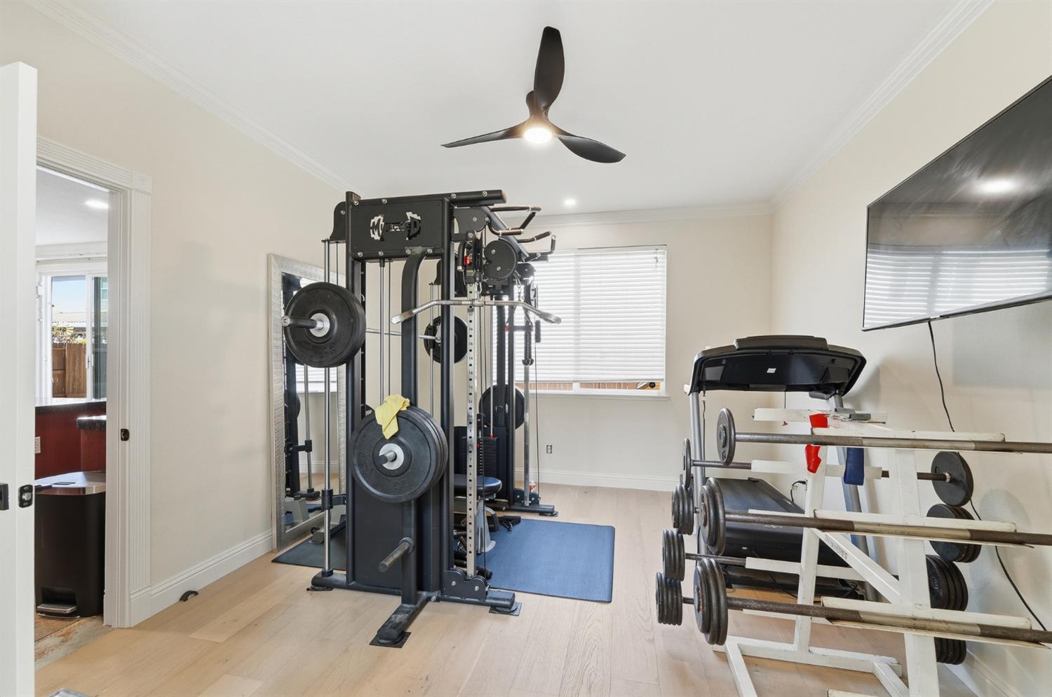 3417 Hillglen Ave, Modesto, CA 95355