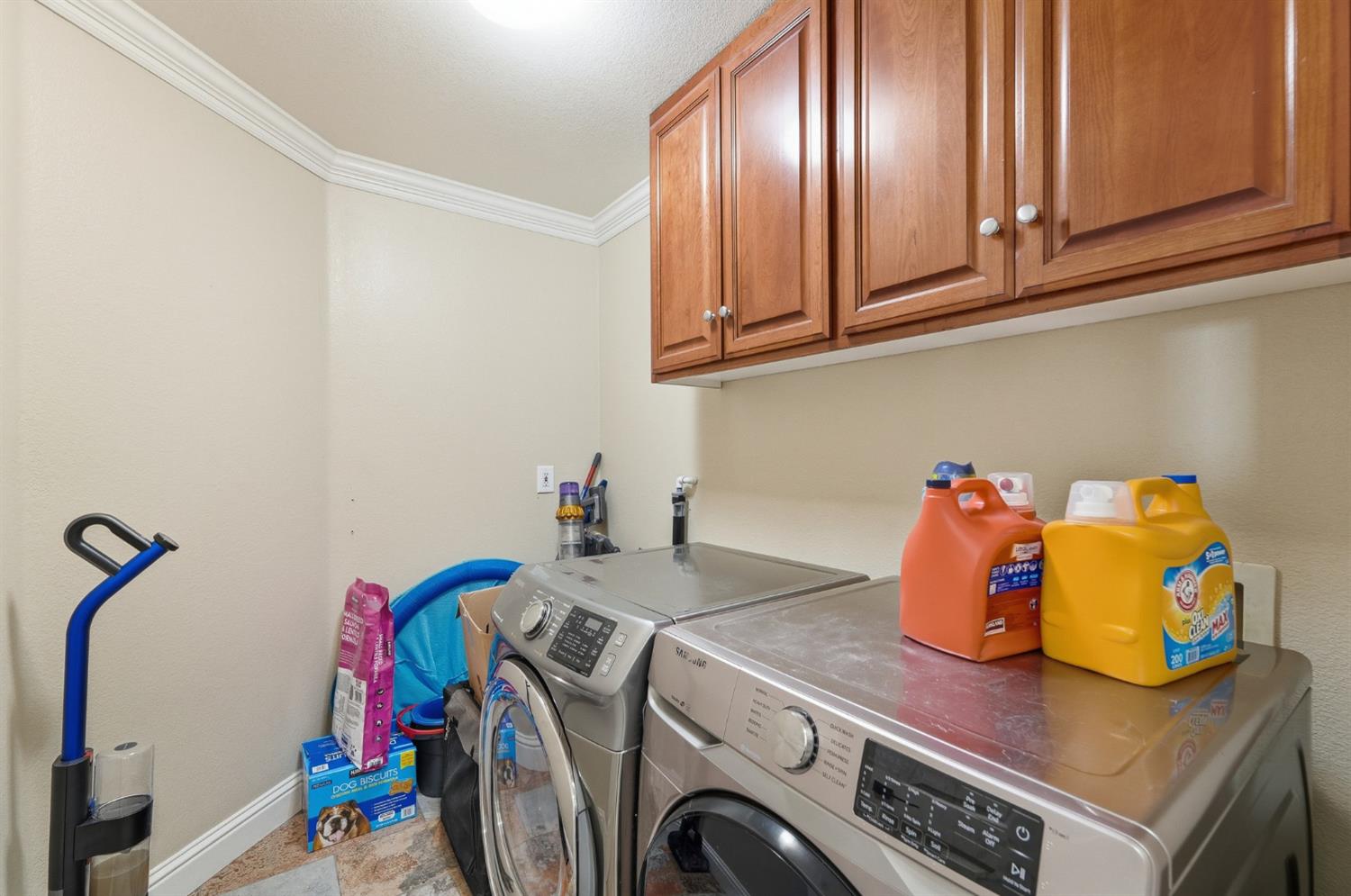 3417 Hillglen Ave, Modesto, CA 95355