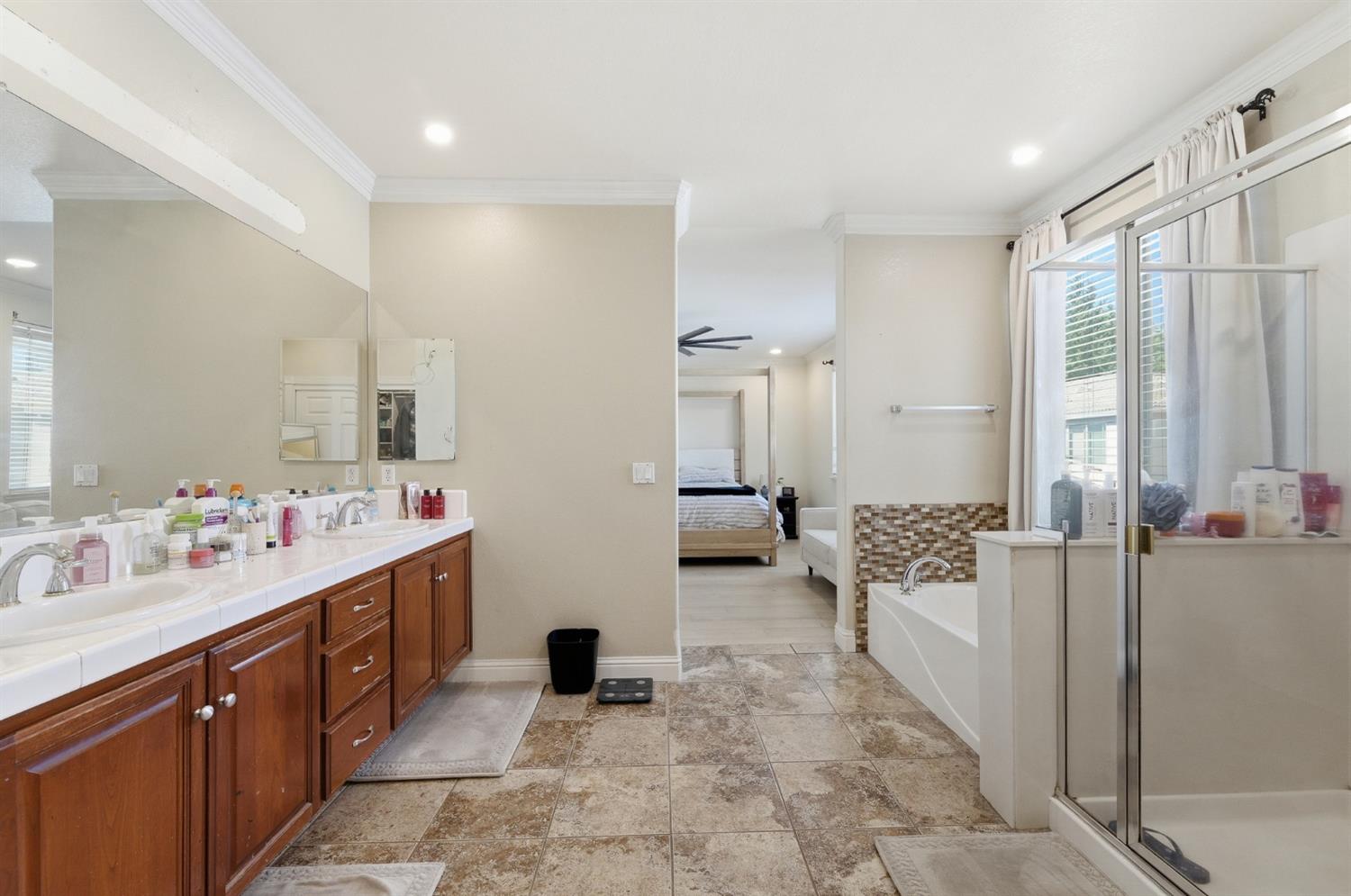 3417 Hillglen Ave, Modesto, CA 95355