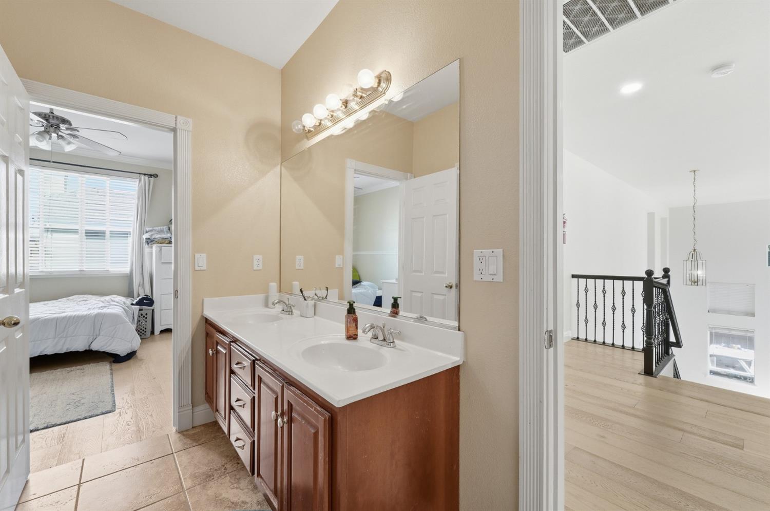 3417 Hillglen Ave, Modesto, CA 95355