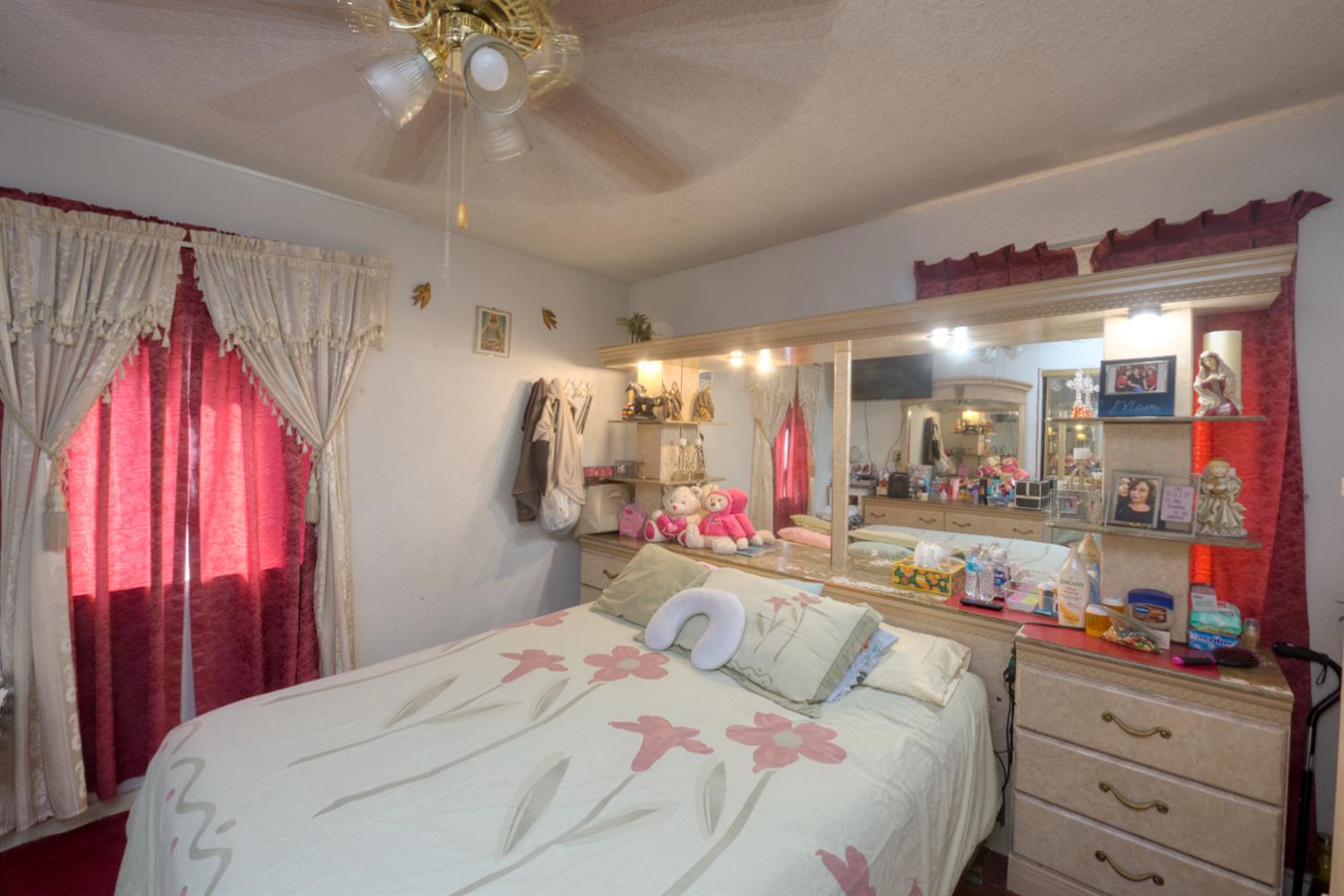 202 Olivero Rd, Modesto, CA 95358