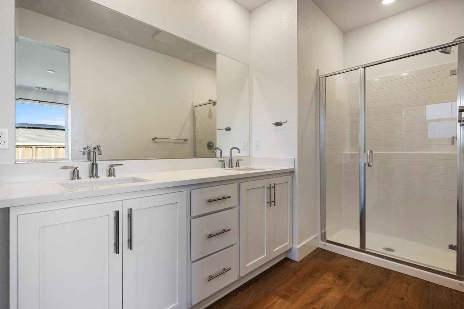 2209 Greenhorn Rd, Patterson, CA 95363