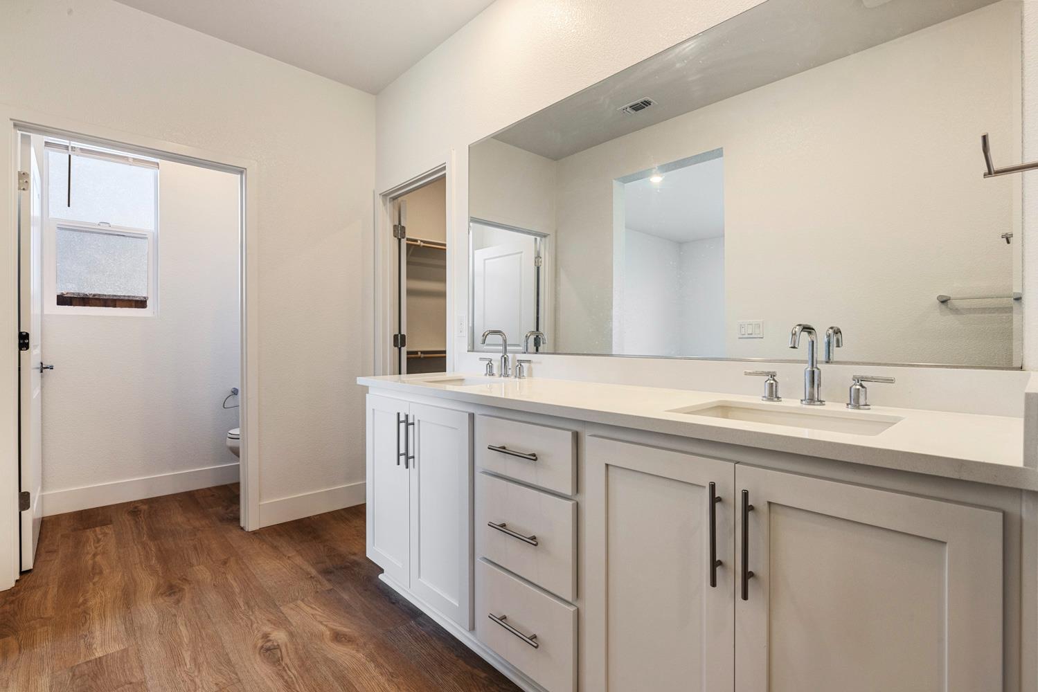 2209 Greenhorn Rd, Patterson, CA 95363