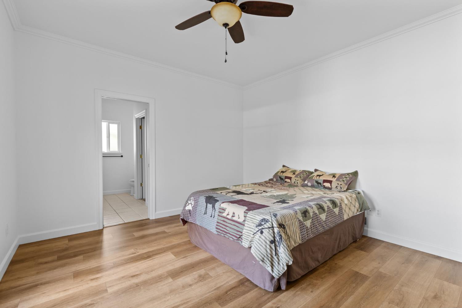 217 Poker Flat Rd, Copperopolis, CA 95228