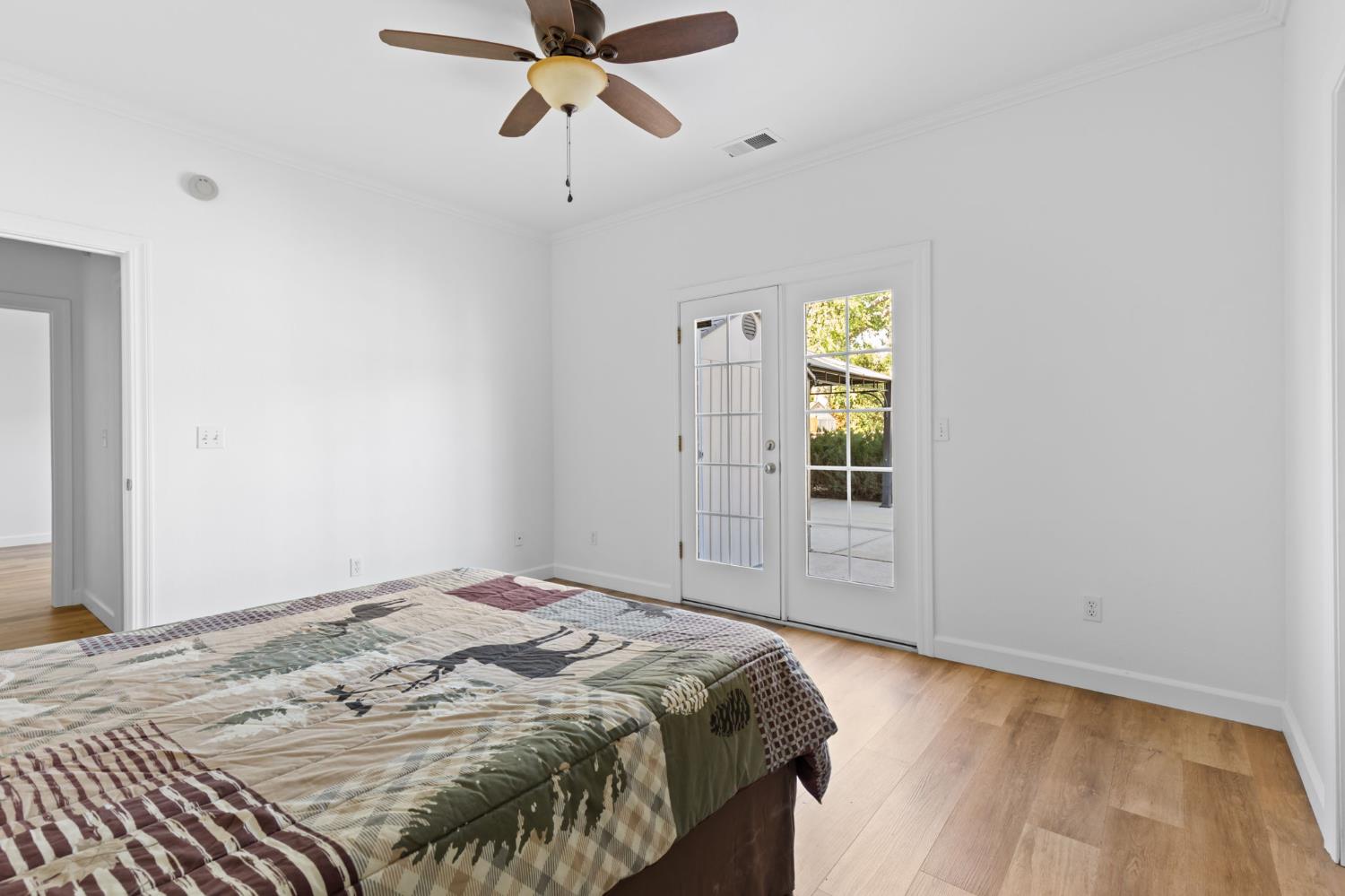 217 Poker Flat Rd, Copperopolis, CA 95228