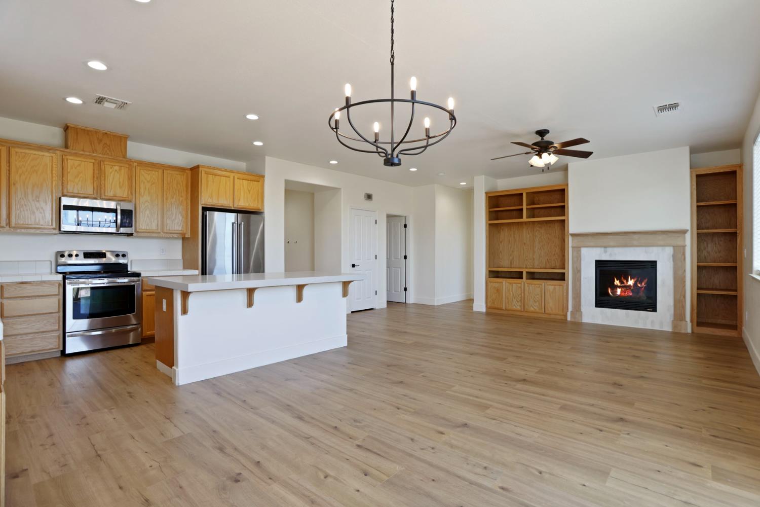 312 Copper Crest Dr, Copperopolis, CA 95228