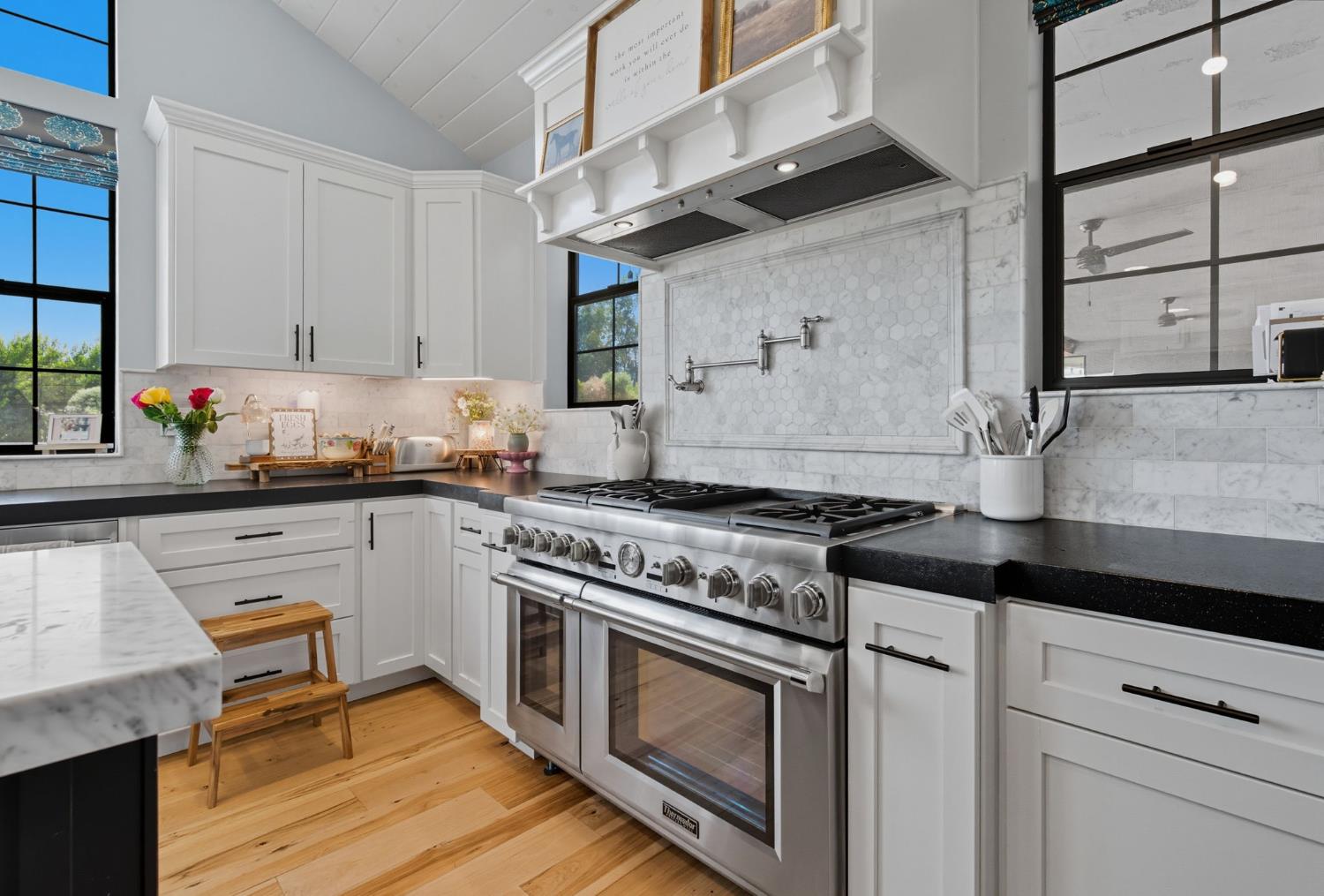 5601 Garst Rd, Modesto, CA 95357