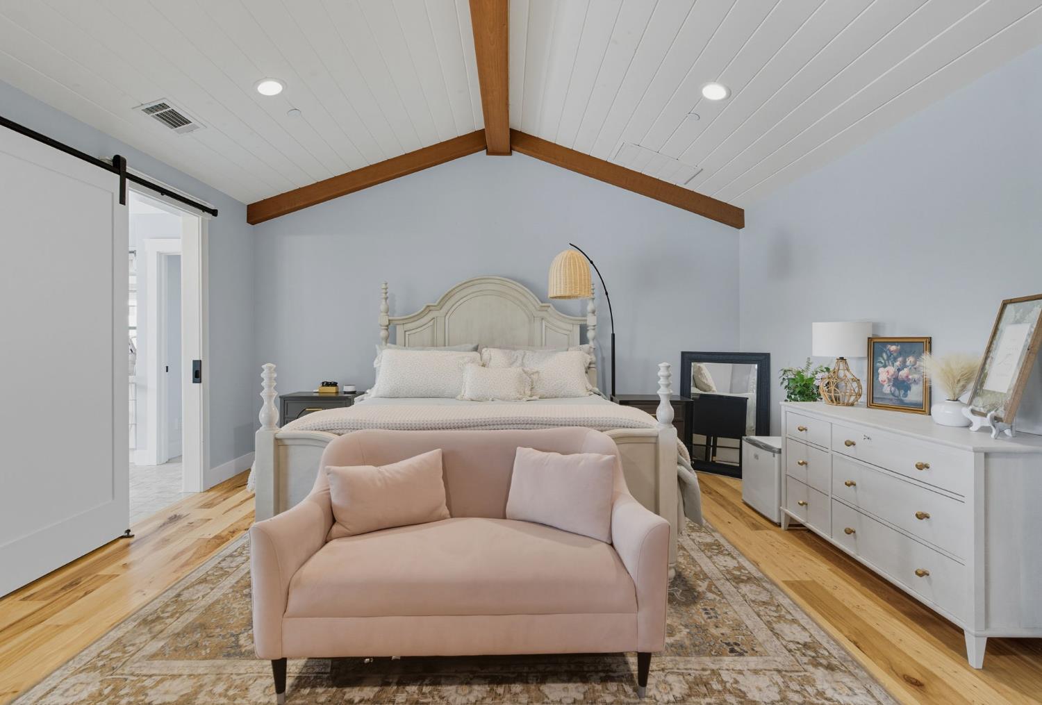 5601 Garst Rd, Modesto, CA 95357