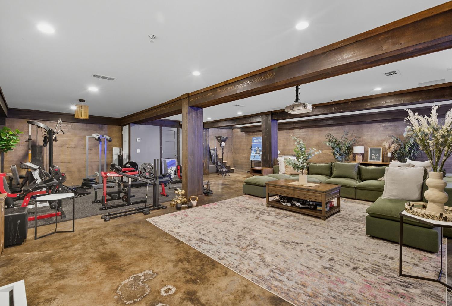 5601 Garst Rd, Modesto, CA 95357