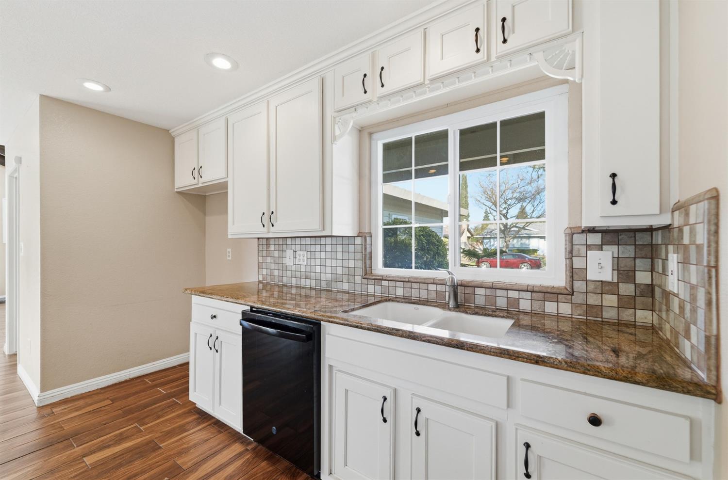 1509 Maplehill Rd, Modesto, CA 95350