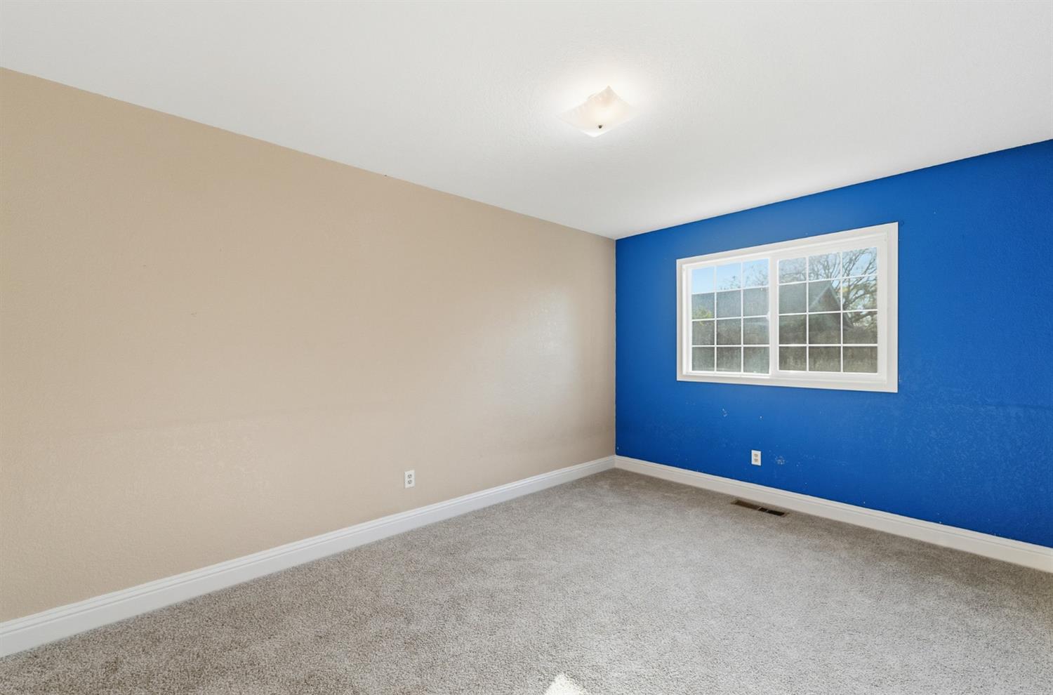 1509 Maplehill Rd, Modesto, CA 95350