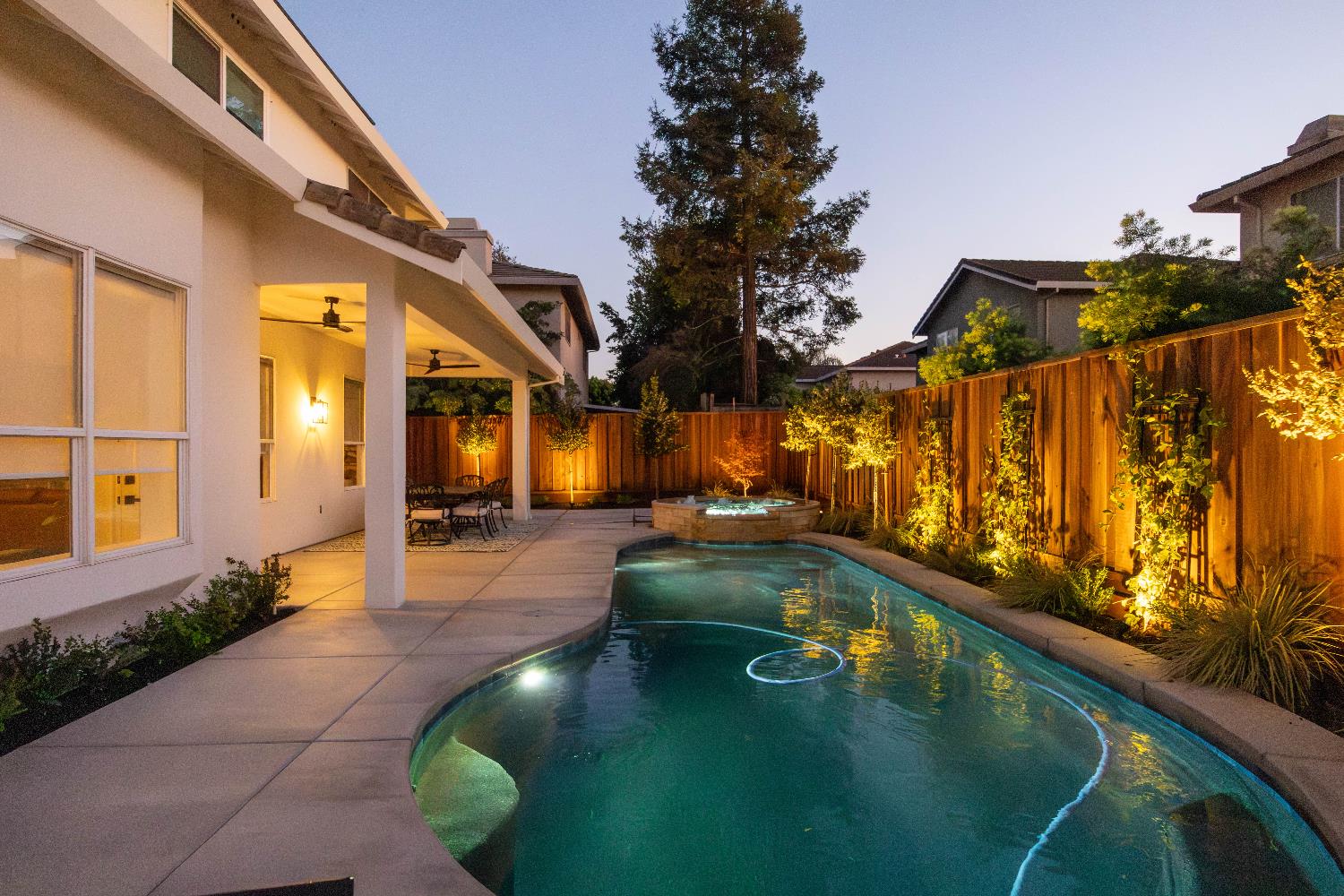 637 Rebekah Ct, Ripon, CA 95366