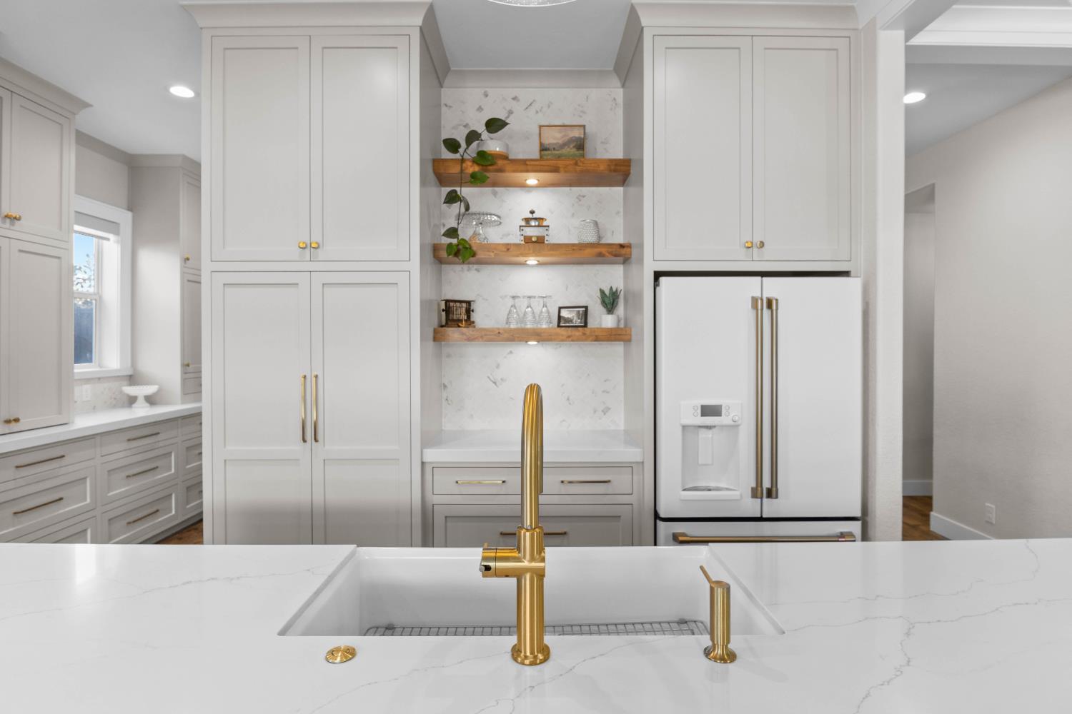 637 Rebekah Ct, Ripon, CA 95366