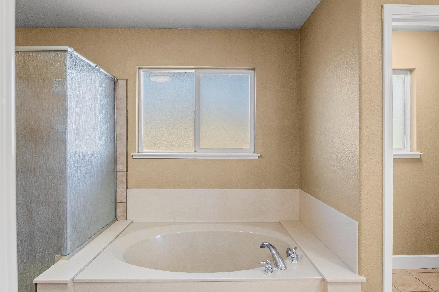 637 Rebekah Ct, Ripon, CA 95366