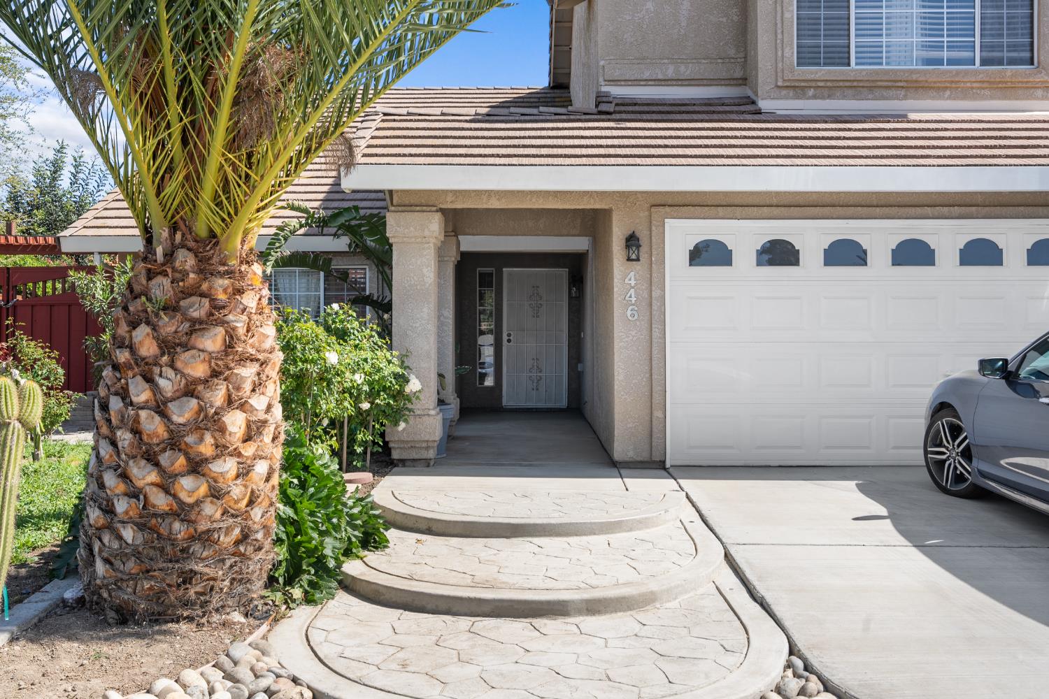 446 Port St, Los Banos, CA 93635