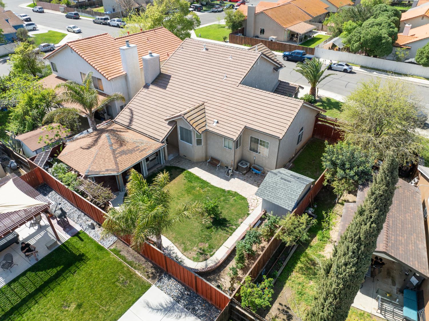 446 Port St, Los Banos, CA 93635