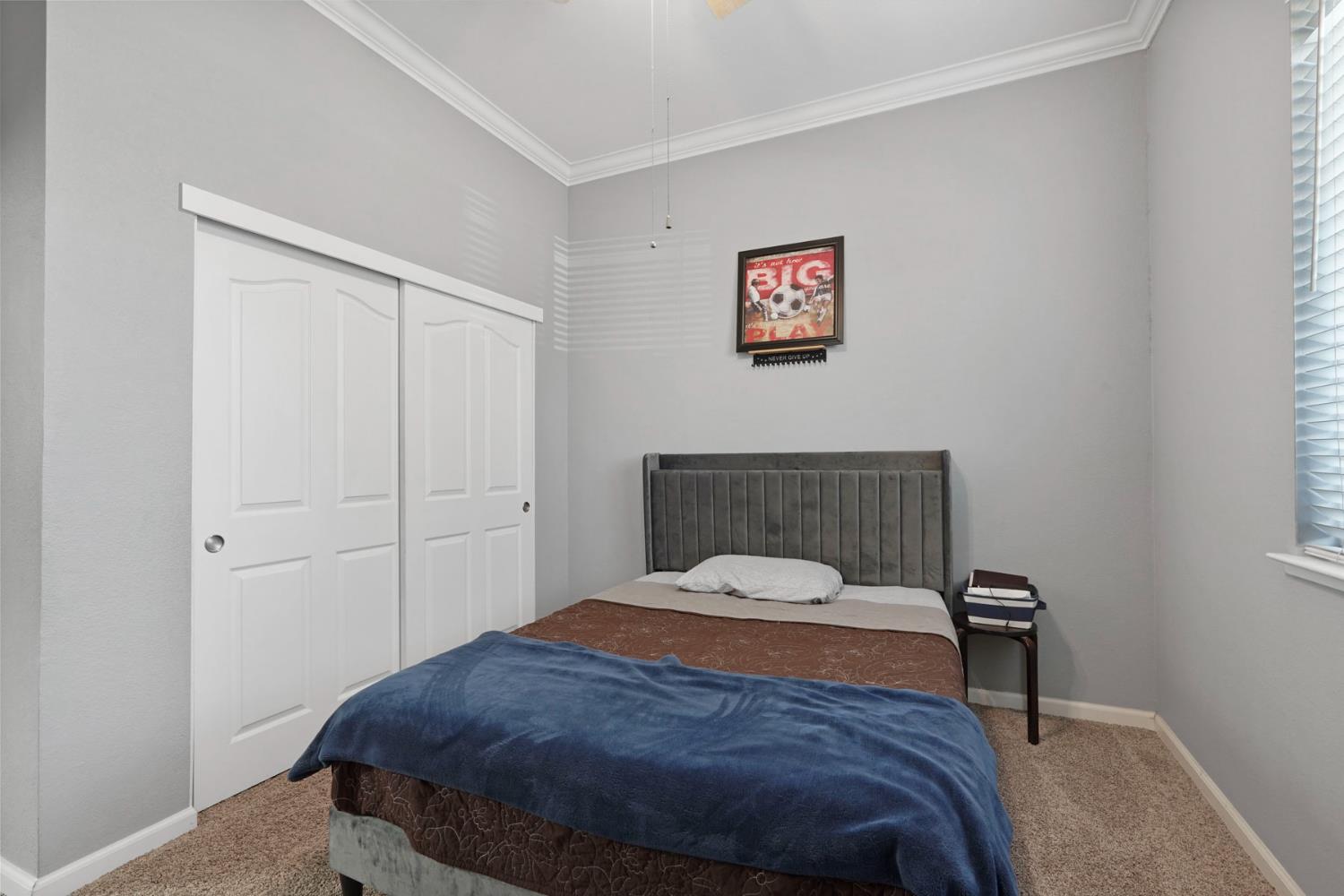 602 S Highland Ave, Ripon, CA 95366