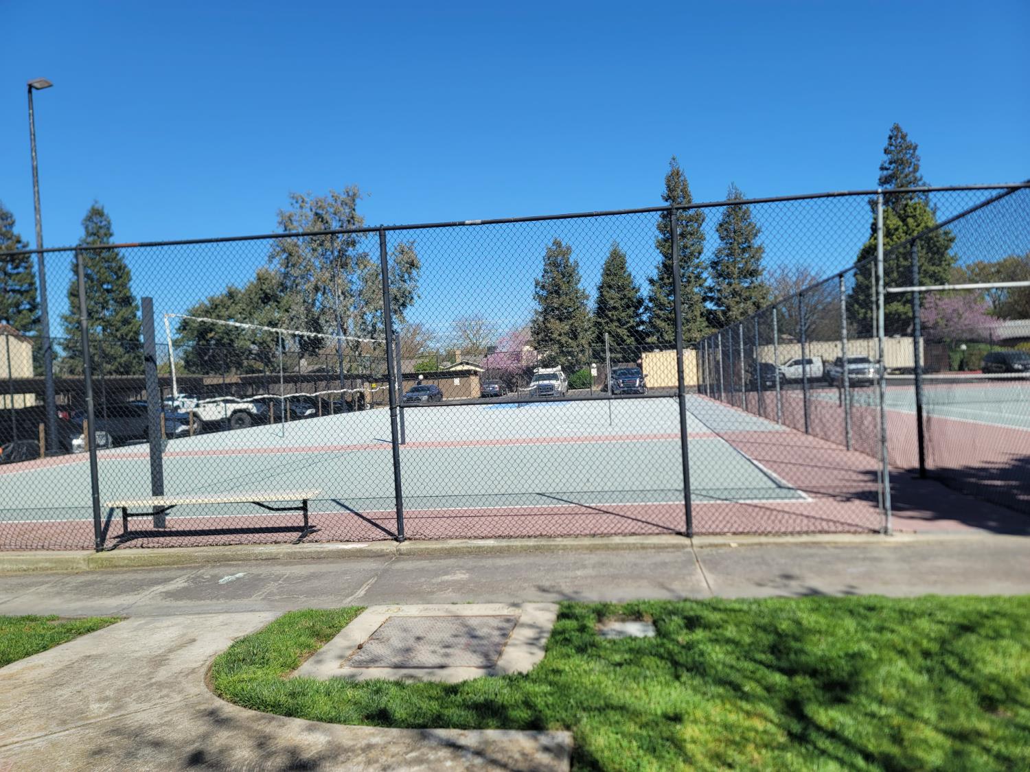 3701 Colonial Dr #89, Modesto, CA 95356