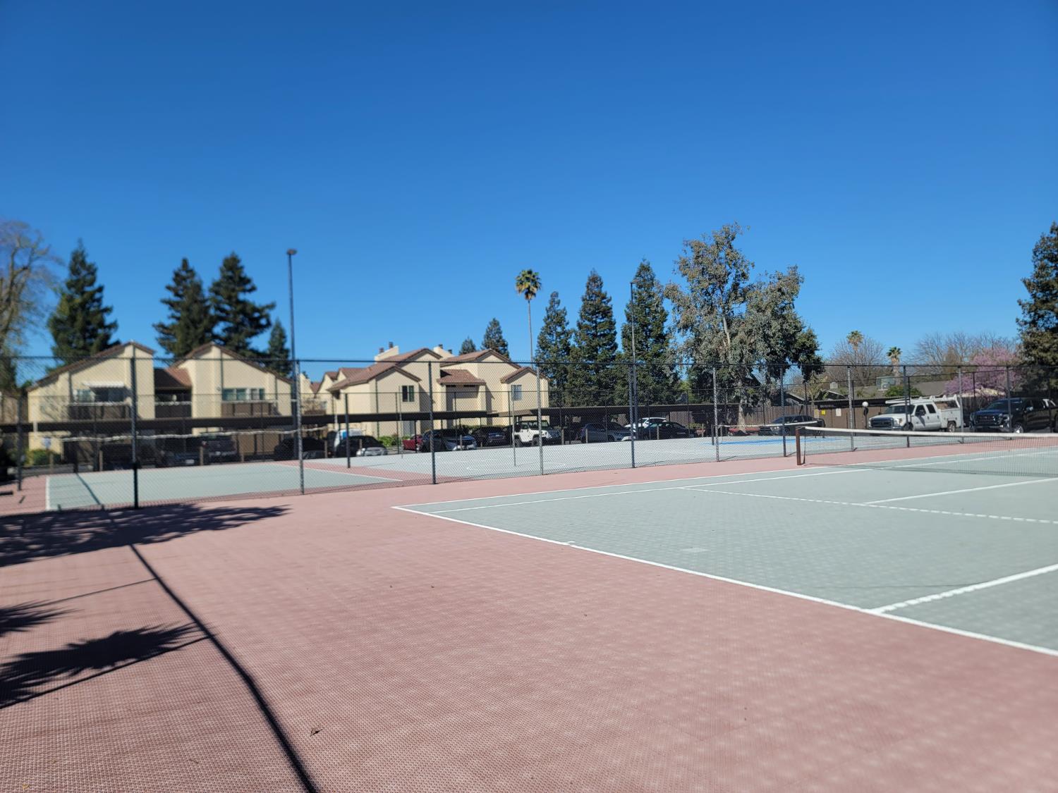 3701 Colonial Dr #89, Modesto, CA 95356